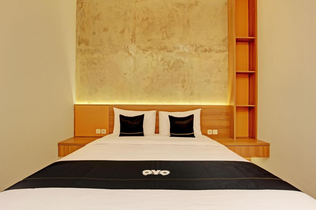 Super Oyo Capital O 92987 Keenan Living Perumnas Maguwo Exteriör bild