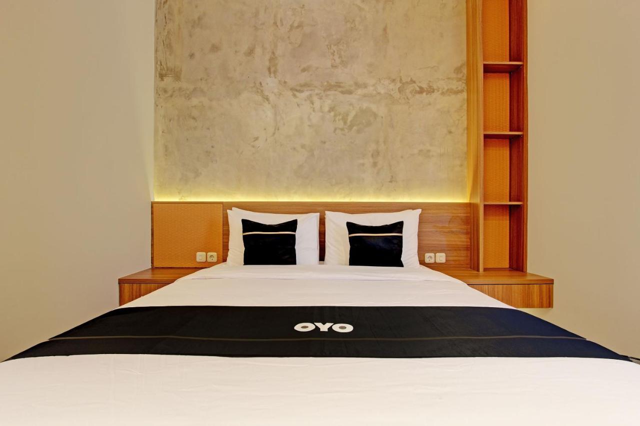 Super Oyo Capital O 92987 Keenan Living Perumnas Maguwo Exteriör bild